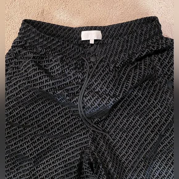 Men’s Kith Pants Spring 2024 - Picture 3 of 5